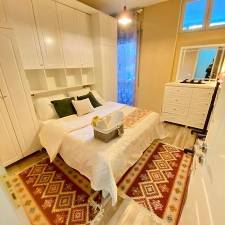 Ultra Apartments 'New Baazar' Tiranë Ngoại thất bức ảnh