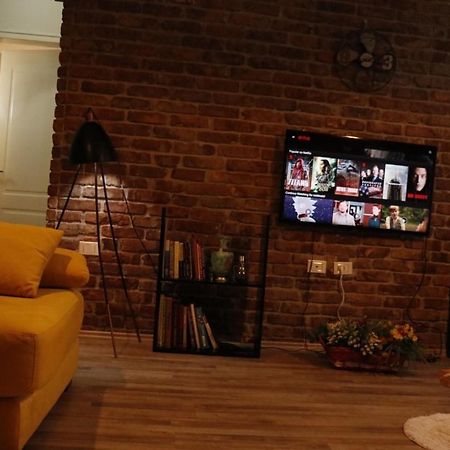 Ultra Apartments 'New Baazar' Tiranë Ngoại thất bức ảnh