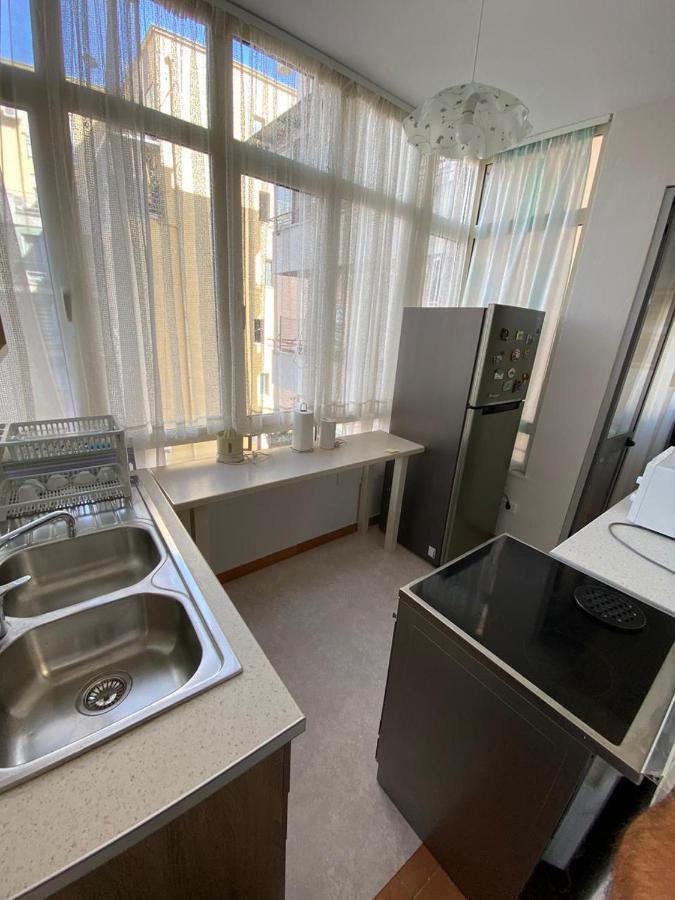Ultra Apartments 'New Baazar' Tiranë Ngoại thất bức ảnh